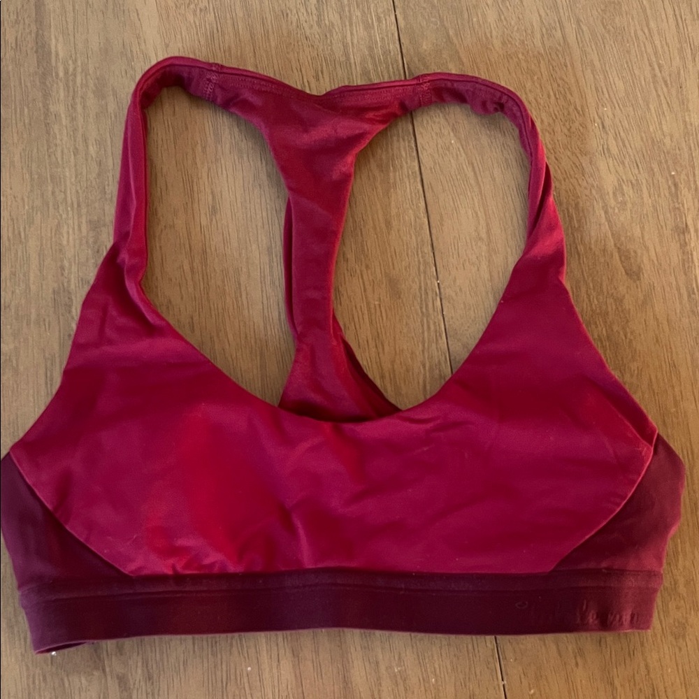 Lululemon, low impact bra, size 4, red